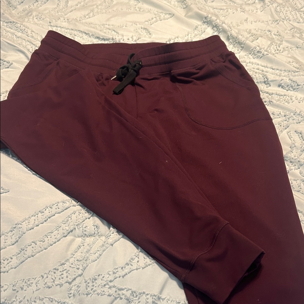 Women’s Maroon Jogger Pants with Drawstring Waist